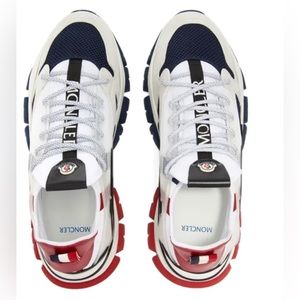 New without tags authentic MENS moncler Trevor tech sneakers